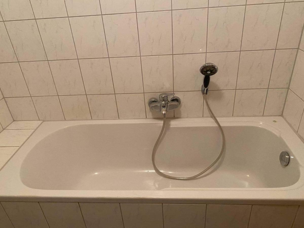 Top Lage 2 Zimmerwohnung Mit Balkon Und Bester Aussicht In Og 2 Links Rostock Exterior foto